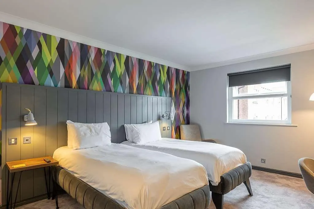 Village Chester St Davids Ewloe Hotel